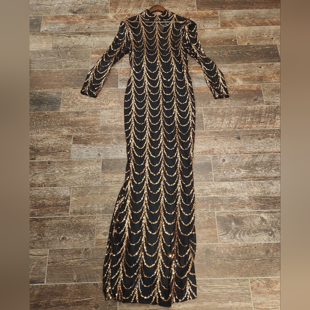 Stunning 2X Party Gown